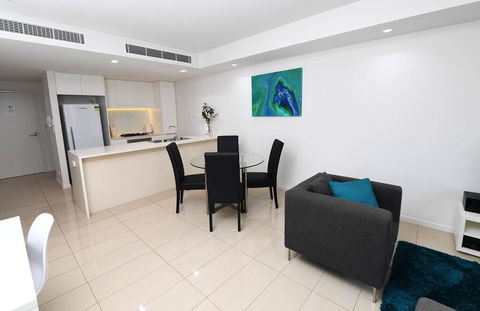 WATERFRONT DARWIN TROPICAL GEM - Australian Directory 2