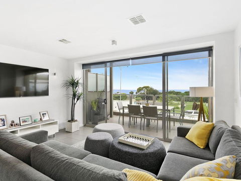 WATERFRONT TWO - Position Perfect , , , NEW LISTING 2019, , ,  - Australian Directory 0