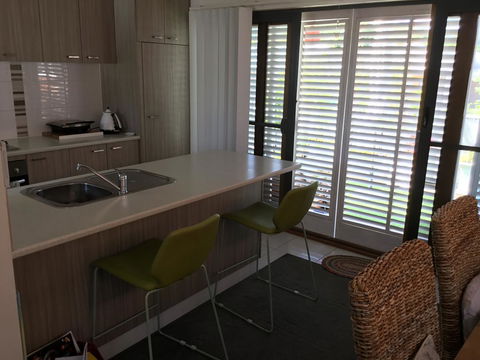 Redruth Cottage - Australian Directory 1