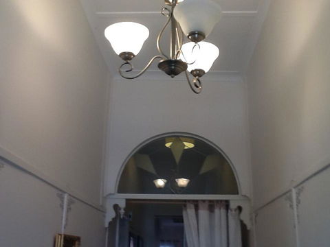 Redruth Cottage - Australian Directory 18