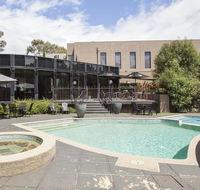 Dingley Hotel - Australian Directory
