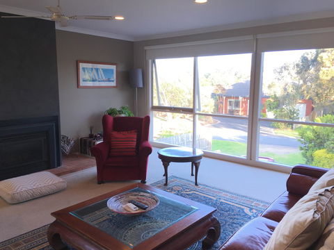 Andrew's On Topaz - Australian Directory 11