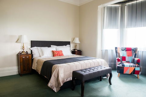 The Riversleigh - Australian Directory 12