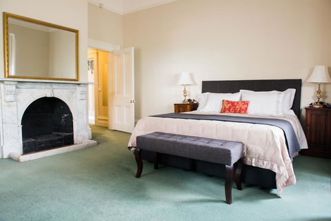 The Riversleigh - Australian Directory 14