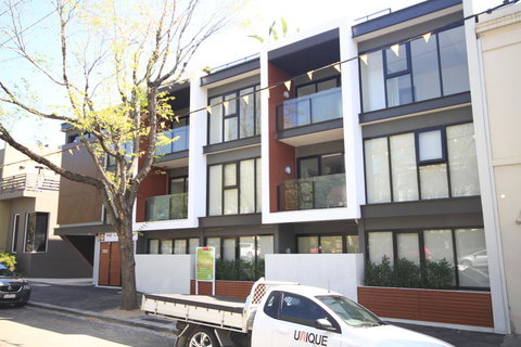 RNR Serviced Apartments North Melbourne - Australian Directory 18
