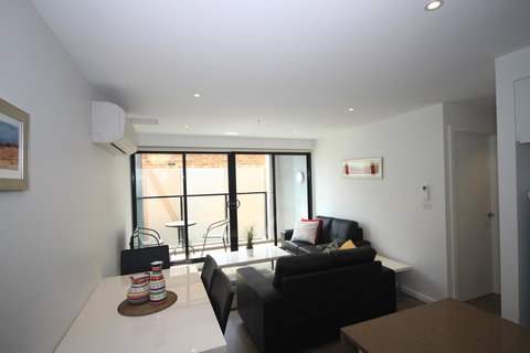 RNR Serviced Apartments North Melbourne - Australian Directory 7
