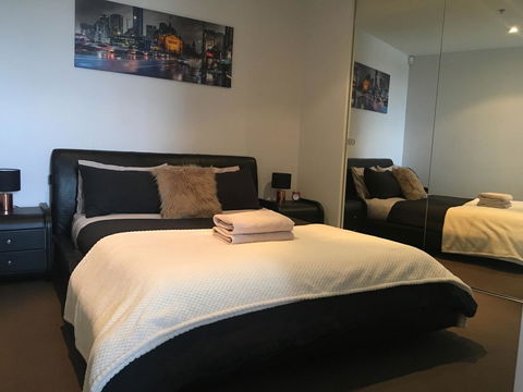 Society Accommodation - Australian Directory 2