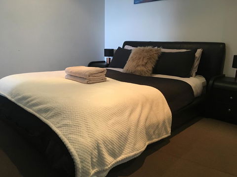 Society Accommodation - Australian Directory 3