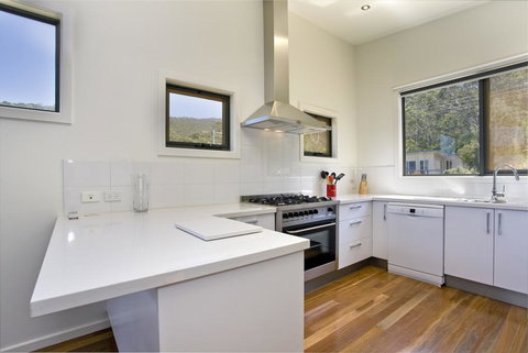 Earth Sea Sky - Australian Directory 4