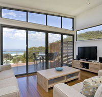 Earth Sea Sky - Australian Directory