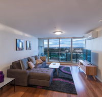 St Kilda Road Park View 3 Bedroom Luxury Apartment - Australian Directory