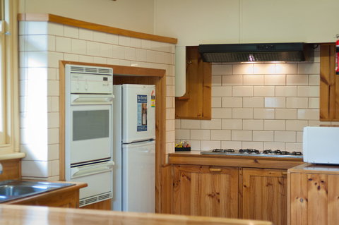 National Hotel Complex Bendigo - Australian Directory 40