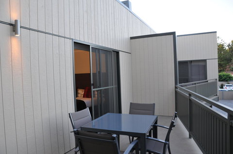 National Hotel Complex Bendigo - Australian Directory 29