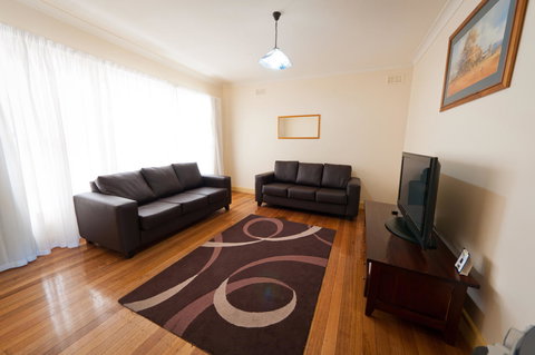National Hotel Complex Bendigo - Australian Directory 14