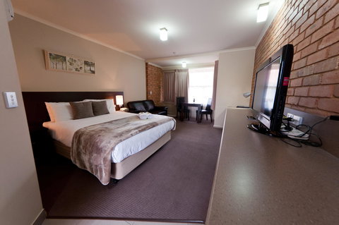 National Hotel Complex Bendigo - Australian Directory 30