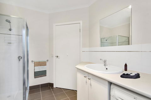 Bask At The Glade - Rejuvenate Stays - Australian Directory 13