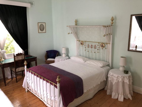 Lorelei Bed & Breakfast - Australian Directory 6