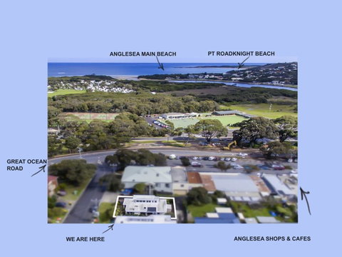Mysa Anglesea Sleeps 7 WiFi SmartTV Cafes Shops - Australian Directory 12