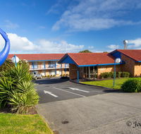 Blue Whale Motor Inn  Apartments - Australian Directory