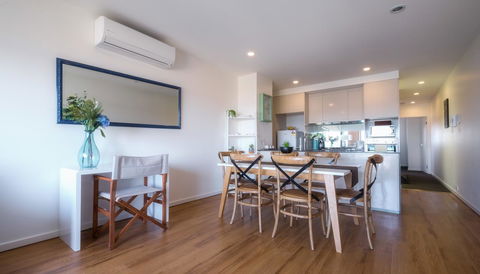 Waterfront Apt 234 Marinaquays - Australian Directory 6
