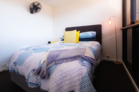 Waterfront Apt 234 Marinaquays - Australian Directory 18