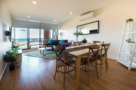Waterfront Apt 234 Marinaquays - Australian Directory 17