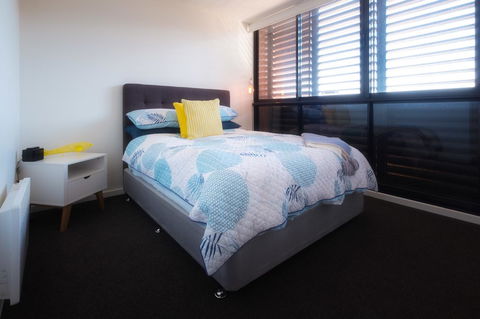 Waterfront Apt 234 Marinaquays - Australian Directory 21