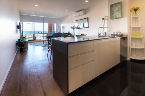 Waterfront Apt 234 Marinaquays - Australian Directory 14