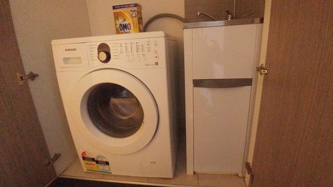Camberwell Burke Road Apartment - Australian Directory 11