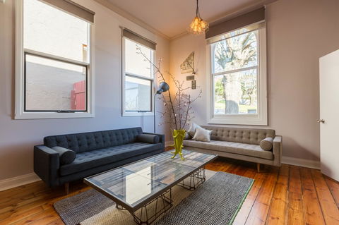 The Old Mechanics - Australian Directory 5