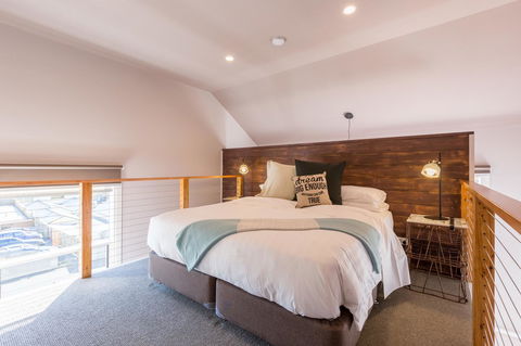 The Old Mechanics - Australian Directory 12