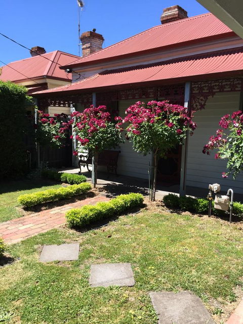 Airleigh-Rose Cottage - Australian Directory 0
