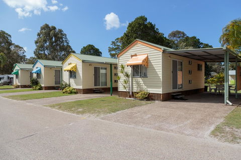 BIG4 Breeze Holiday Parks - Rainbow Beach - Australian Directory 25
