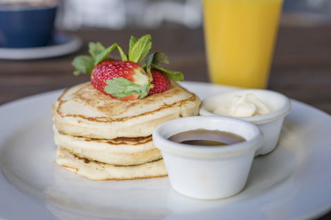 Ramada By Wyndham Marcoola Beach - Australian Directory 32