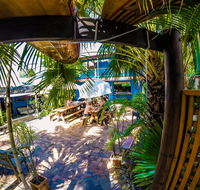 Cool Bananas Backpackers - Australian Directory