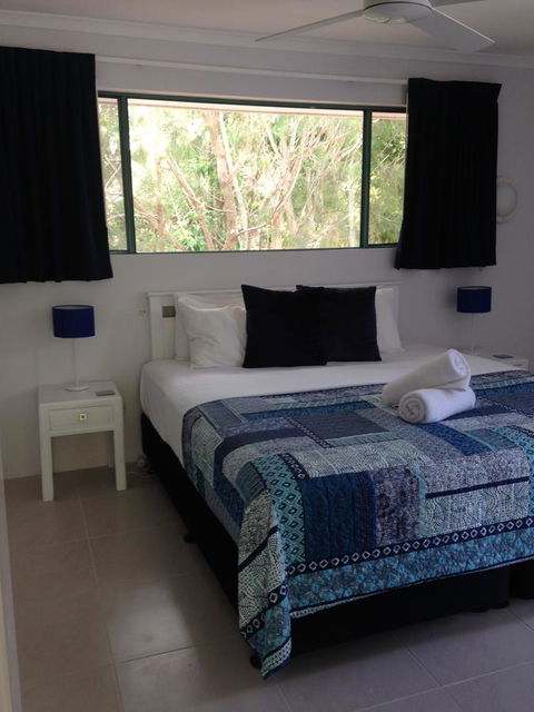 Chez Noosa Resort Motel - Australian Directory 20