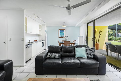 Coloured Sands - Rainbow Beach Resort - 5 Mins To Beach - Australian Directory 1