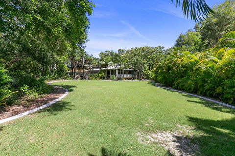 Coloured Sands - Rainbow Beach Resort - 5 Mins To Beach - Australian Directory 21