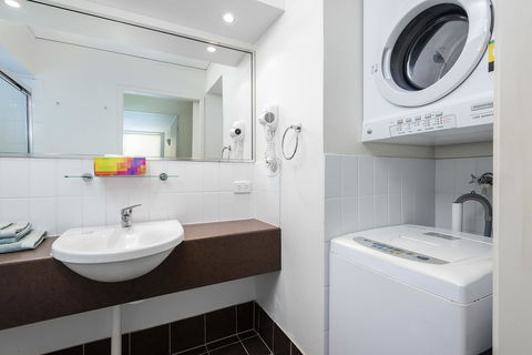 Coloured Sands - Rainbow Beach Resort - 5 Mins To Beach - Australian Directory 10