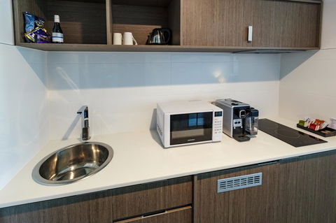 Mercure Sunshine Coast Kawana Waters - Australian Directory 10