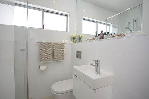 10 Hastings Street Motel - Australian Directory 21