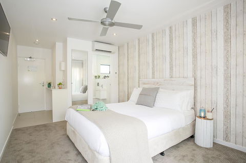 10 Hastings Street Motel - Australian Directory 11