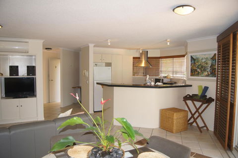 Parkshores Sunshine Beach Noosa Holiday Apartments - Australian Directory 25