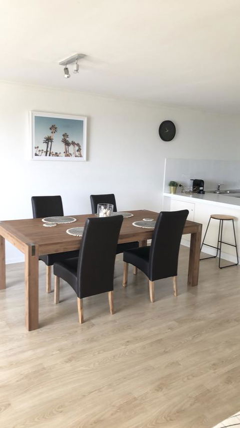Sunshine Beach Luxe Apartment - Australian Directory 3