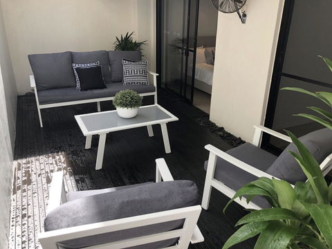 Sunshine Beach Luxe Apartment - Australian Directory 31