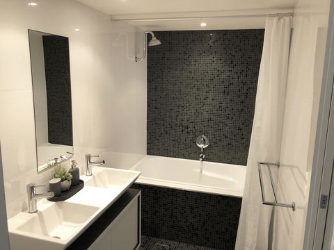 Sunshine Beach Luxe Apartment - Australian Directory 11