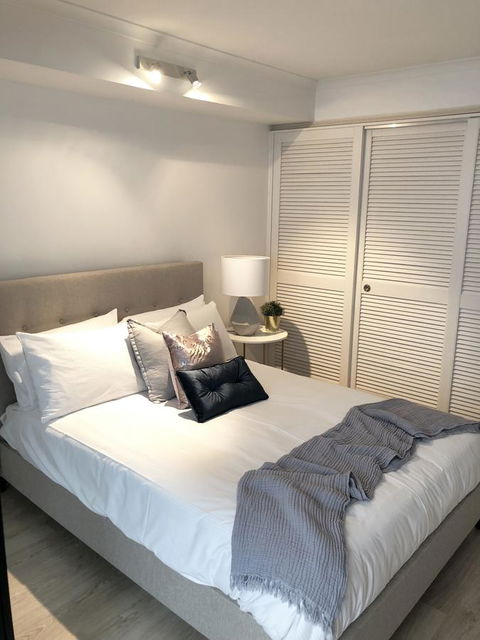 Sunshine Beach Luxe Apartment - Australian Directory 18