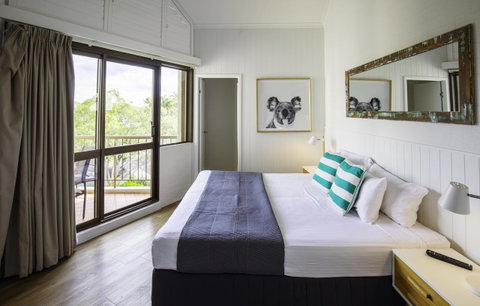 Ocean Breeze Resort - Australian Directory 20