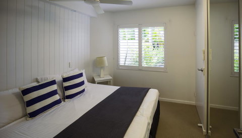 Ocean Breeze Resort - Australian Directory 13
