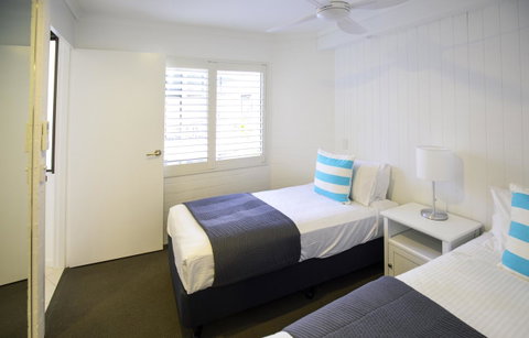 Ocean Breeze Resort - Australian Directory 26